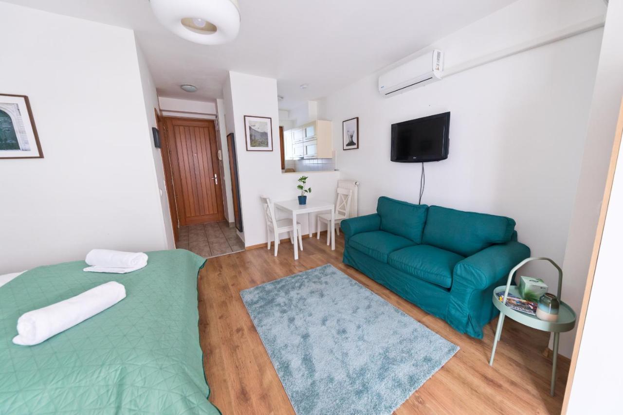 Lovag Studio Apartment ブダペスト エクステリア 写真