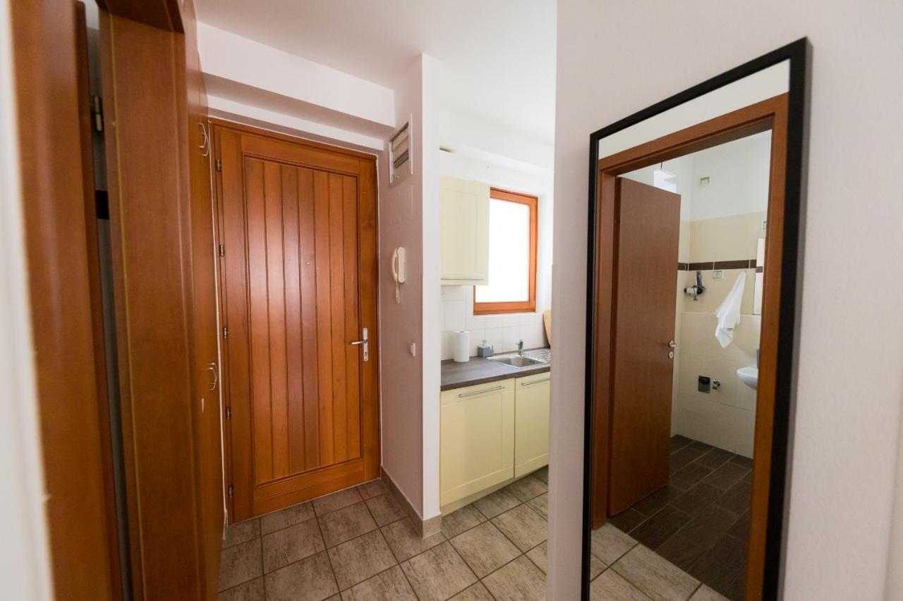 Lovag Studio Apartment ブダペスト エクステリア 写真